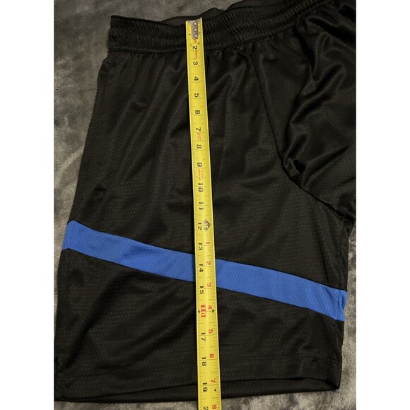 Medium Nike Dri-Fit Icon Loose Fit Basketball Shorts DV9524-016 Sample - Picture 7 of 8